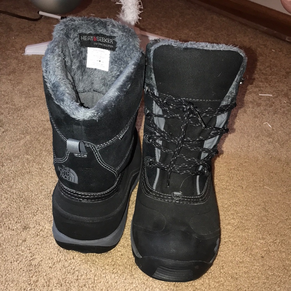 Black The North Face Snow Boots